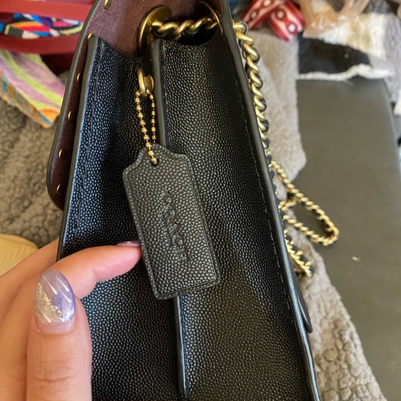 Coach - Picture 3 of 3